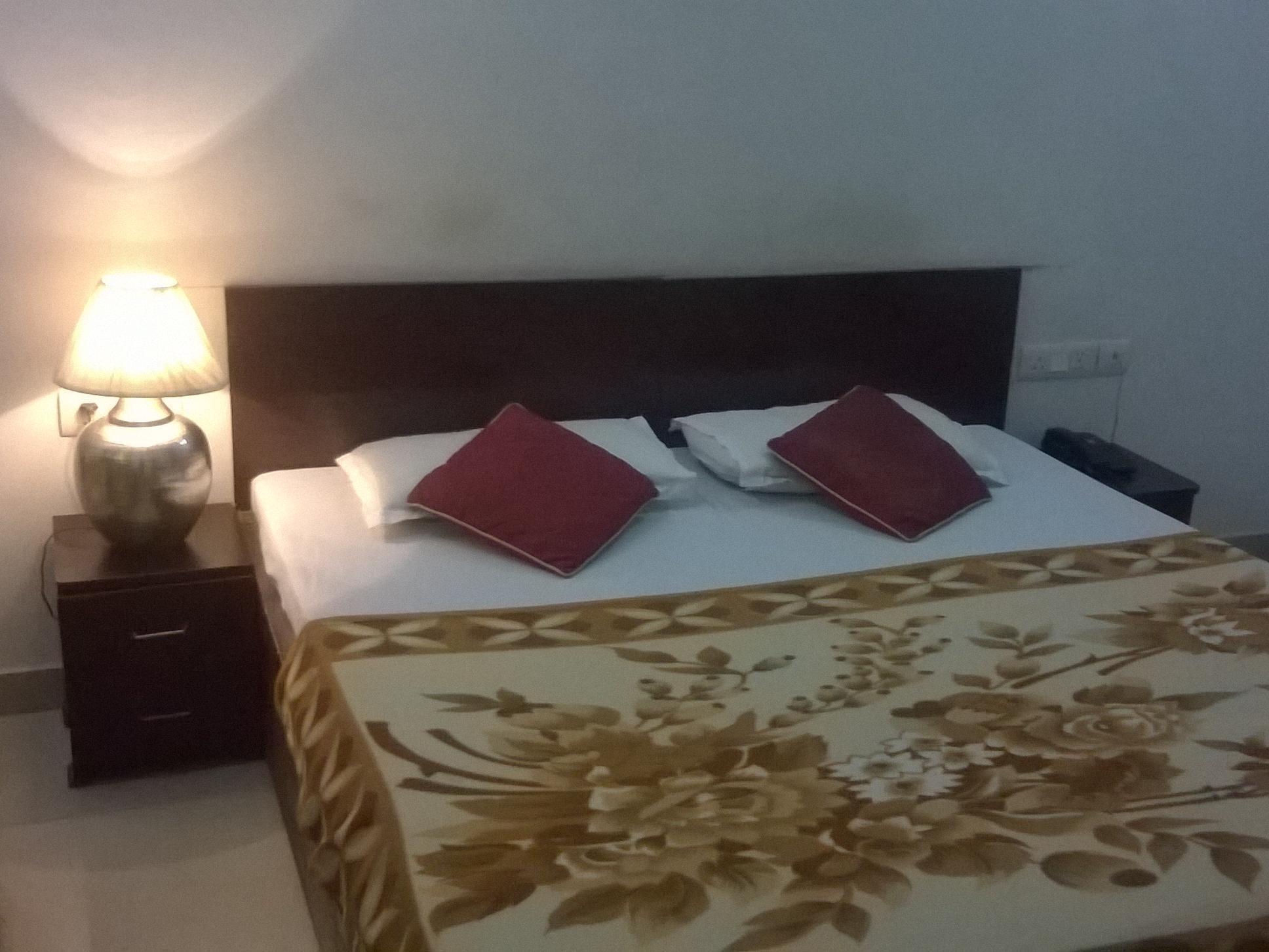 Laxmi House Hotel Ню Делхи Екстериор снимка